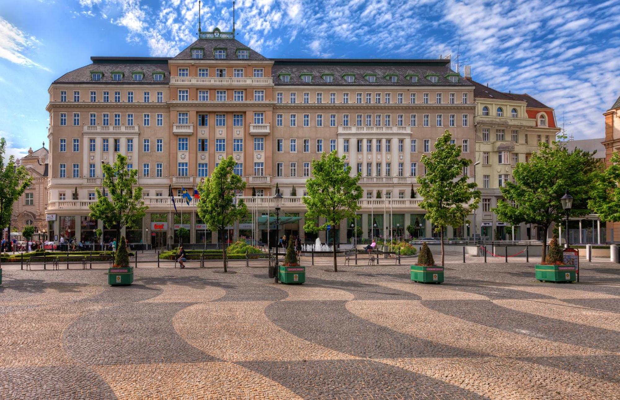 Radisson Blu Carlton Hotel, Bratislava Exterior foto